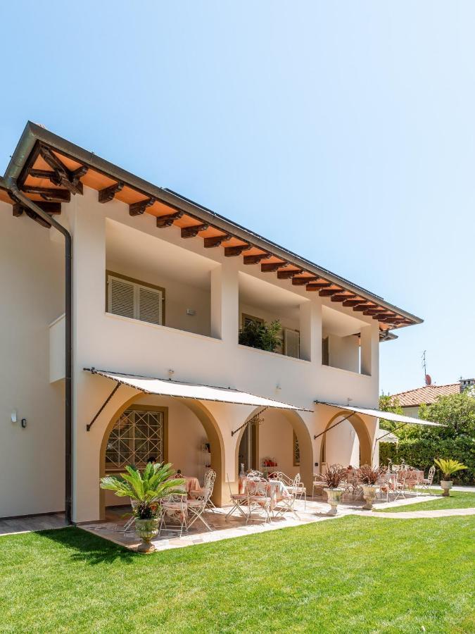 Villa Diletta B&B Forte dei Marmi Exterior photo
