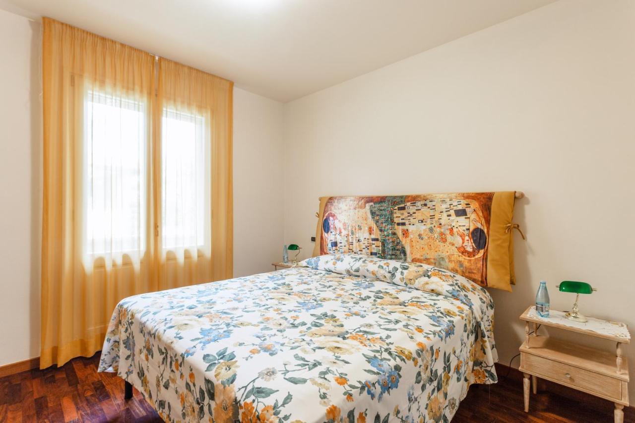 Villa Diletta B&B Forte dei Marmi Exterior photo